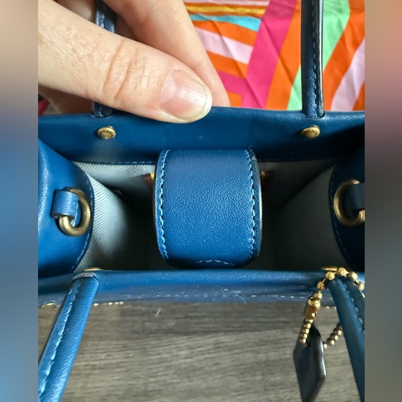 Coach Mini Cashin Tote - Picture 4 of 9